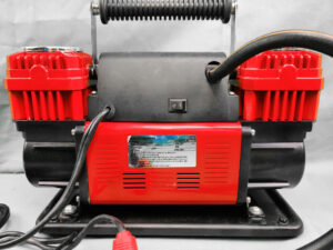 Kompressori 12 V 300 l/min kantokassilla – UNI-127-12V
